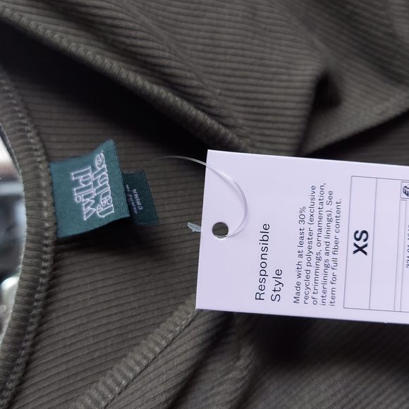 Wild Fable Olive Green Keyhole Bodysuit - Picture 2 of 6